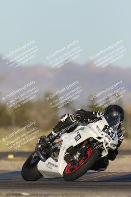 media/Nov-01-2025-CVMA (Sat) [[fc0f7531b8]]/Race 15- Formula 40 MW and LW/